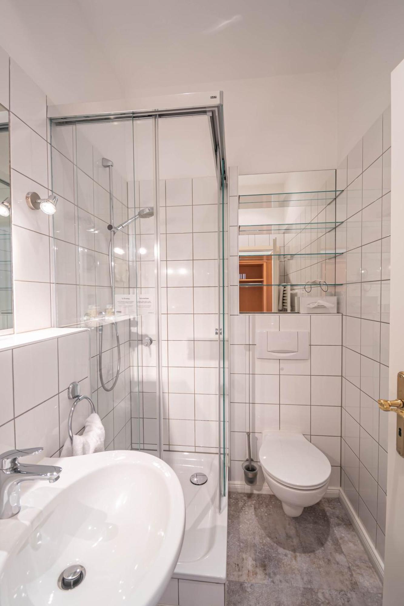 Hotel Imperial Ruegen Binz Bilik gambar